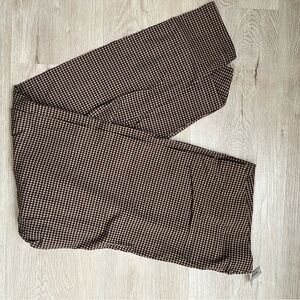 Old Navy Brown and Black Checkered Leggings